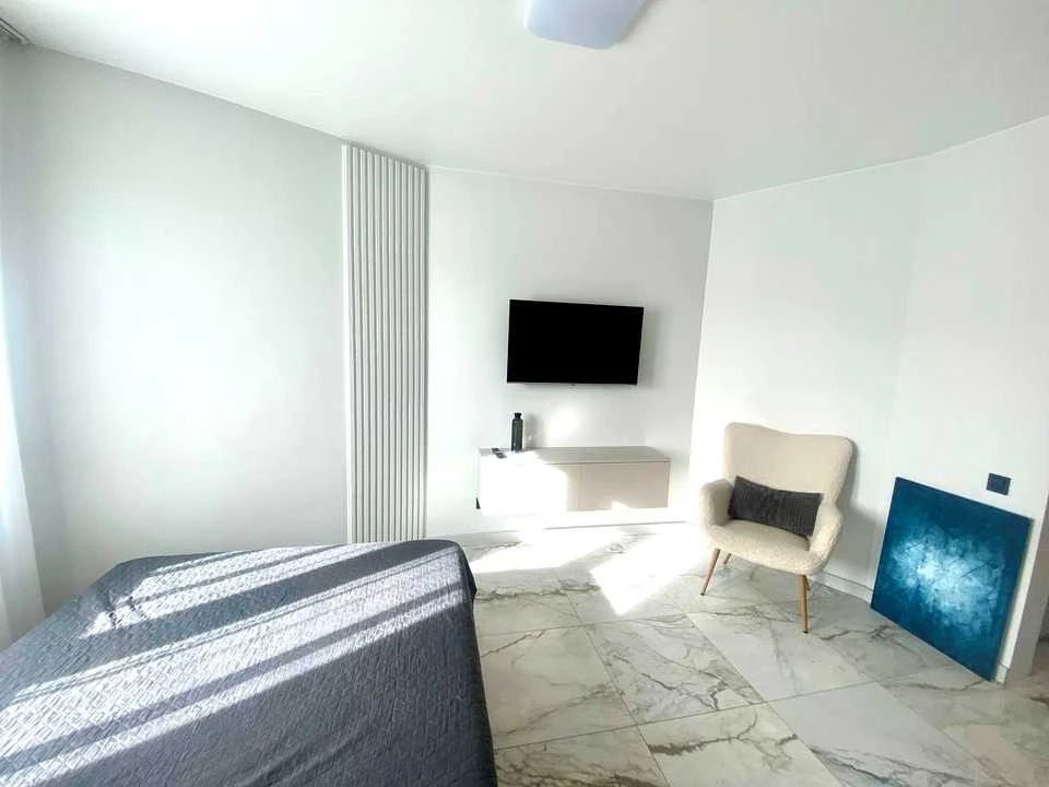 Apartment. Kyiv, вулиця Юлії Здановської
