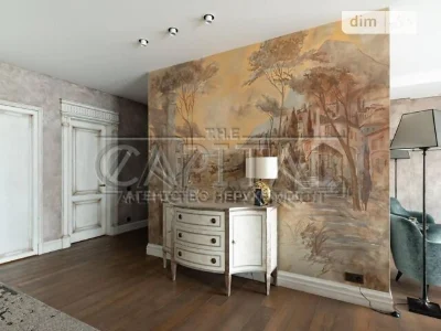 Sale of 6-room apartment 300 sq. m. on Andriy Verkhoglyada St. 12 •