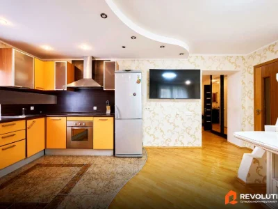 Apartment. Kyiv, Antonovycha St.