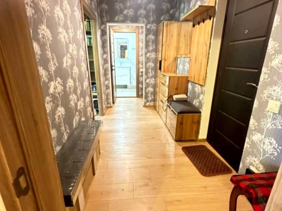 Apartment. Kyiv, Priozerna St.