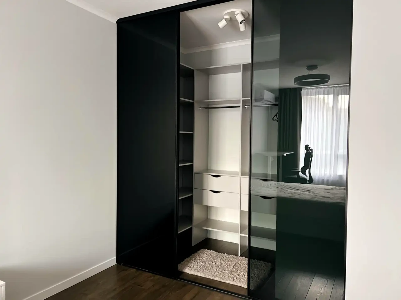 Rent 2-room apartment 47 sq.m. 8/25 floor