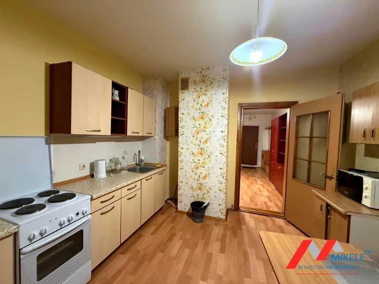 Apartment. Kyiv, Petro Hrygorenka Prospect