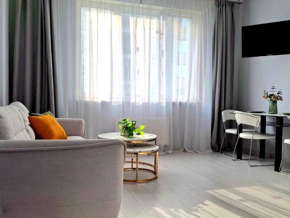 Apartment. Kyiv, Truskavetska St.