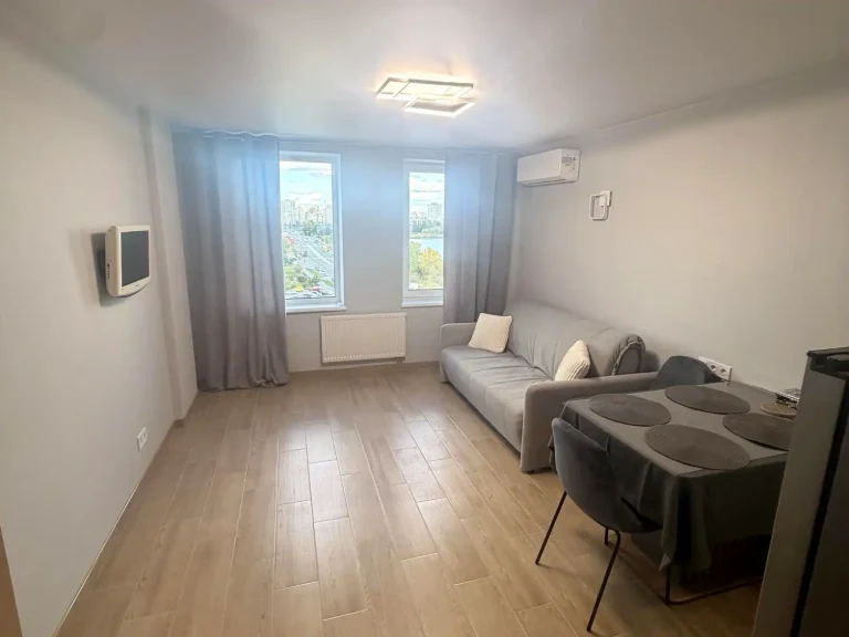 Оренда квартири 1-кімн. 27 м² 8/9 пов.