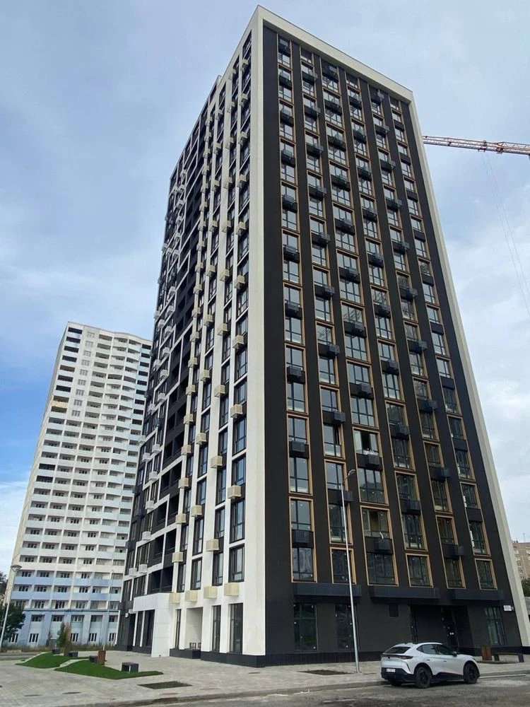 Sale of a 2-room apartment in the ЖК Варшавський 4