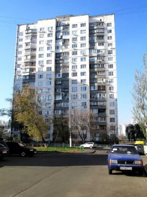 Продается 2-комнатная квартира на Левка Лук'яненка, 1-В. Оболонь.