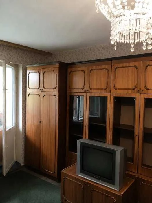 Без комиссии! Продажа 2/3 части в 1квартире 35 м2, ул. О