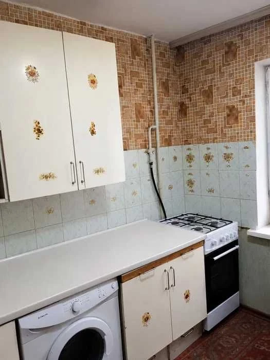 Без комиссии! Продажа 2/3 части в 1квартире 35 м2, ул. О