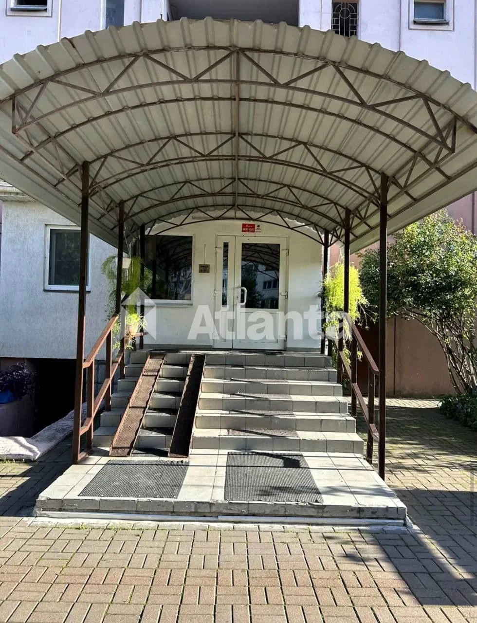 Продається 1-кімнатна квартира 43 м² | Позняки | ул. Олени Пчи