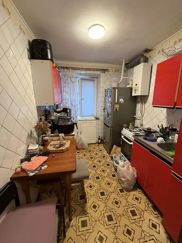 Продаж 2-х кіпнатної квартири Ж/М Дослідний