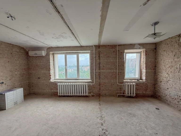 Spacious 2-room apartment. Soborna 416, 50 sq.m. ready design