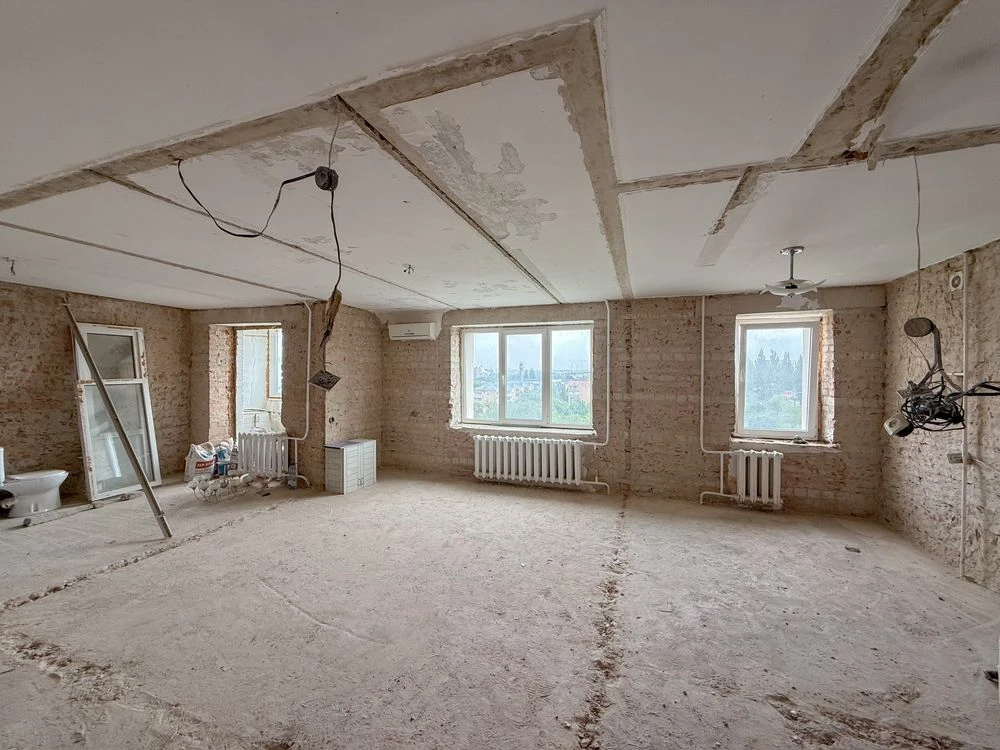 Spacious 2-room apartment. Soborna 416, 50 sq.m. ready design
