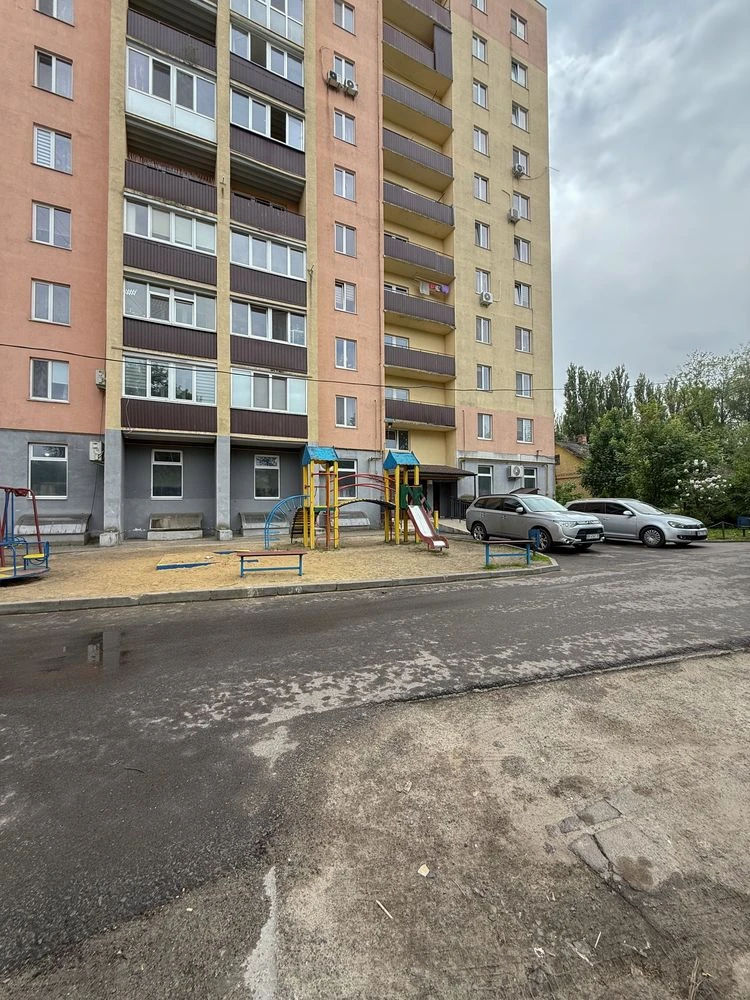 Spacious 2-room apartment. Soborna 416, 50 sq.m. ready design