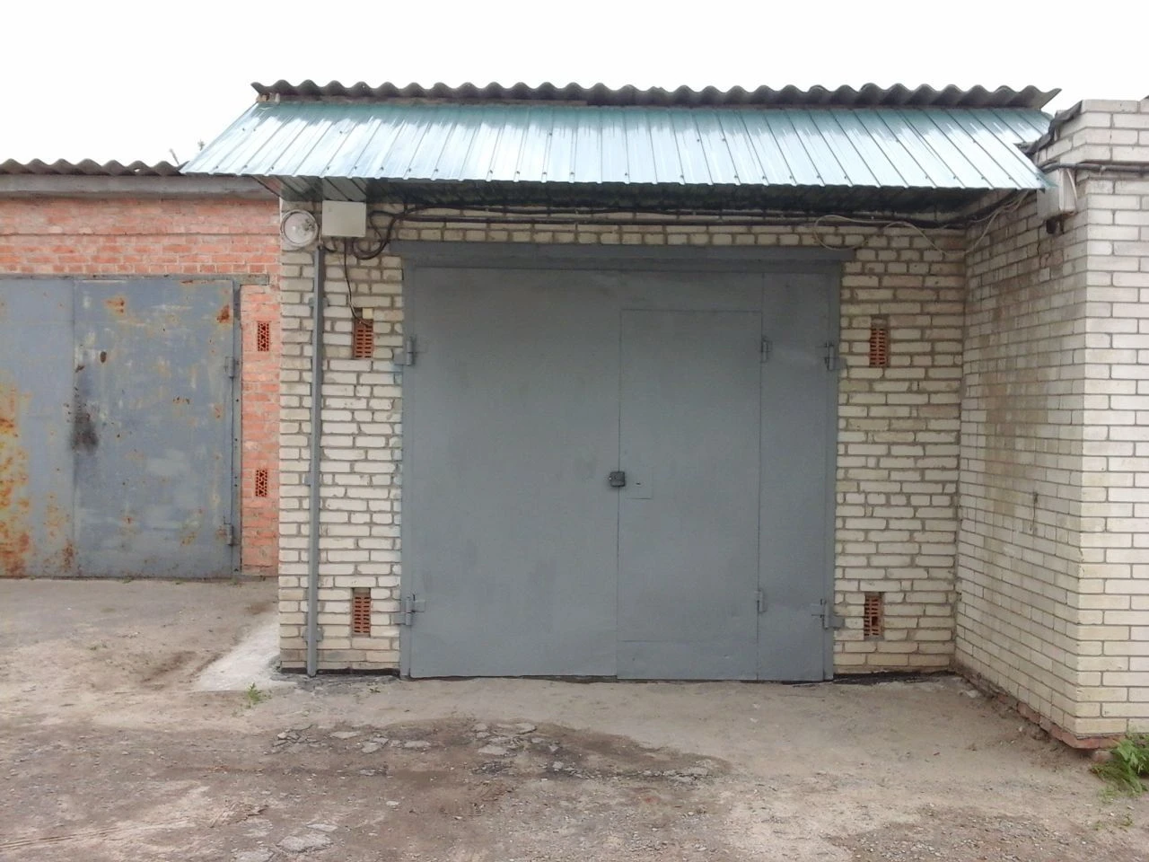 Продам гараж в АГТ Автолюбитель