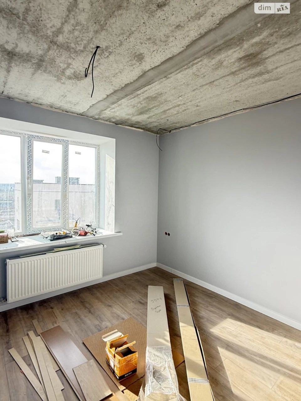 Apartment for Sale: Friendship