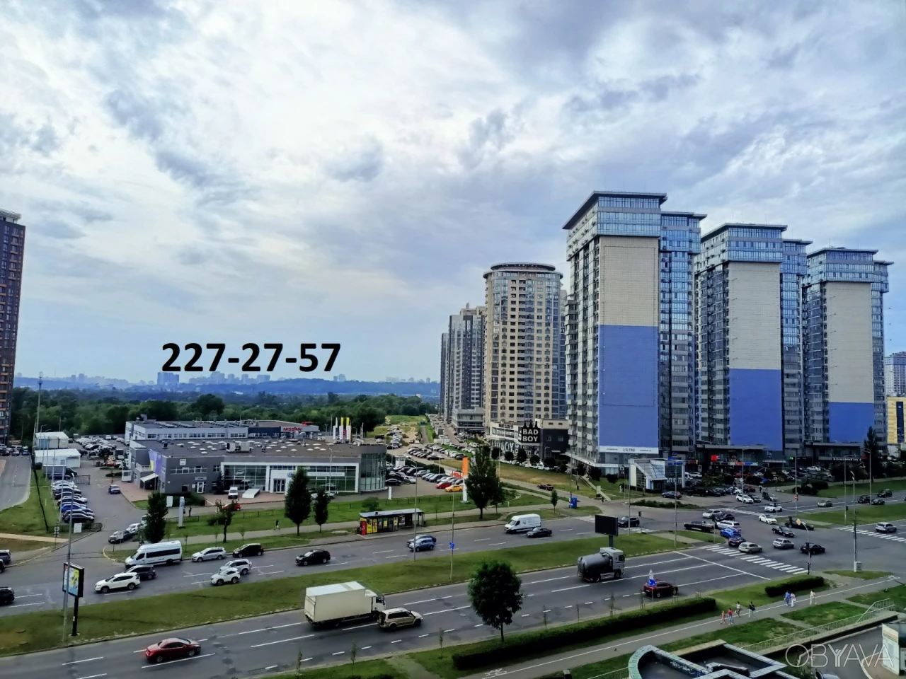 VIP apartment, 60 sq.m, ЖК Корона, Княжий Затон 21, view of Dnepr, near a river.
