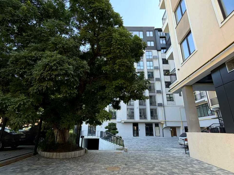 Apartment. Lviv, Pekarskaya St.