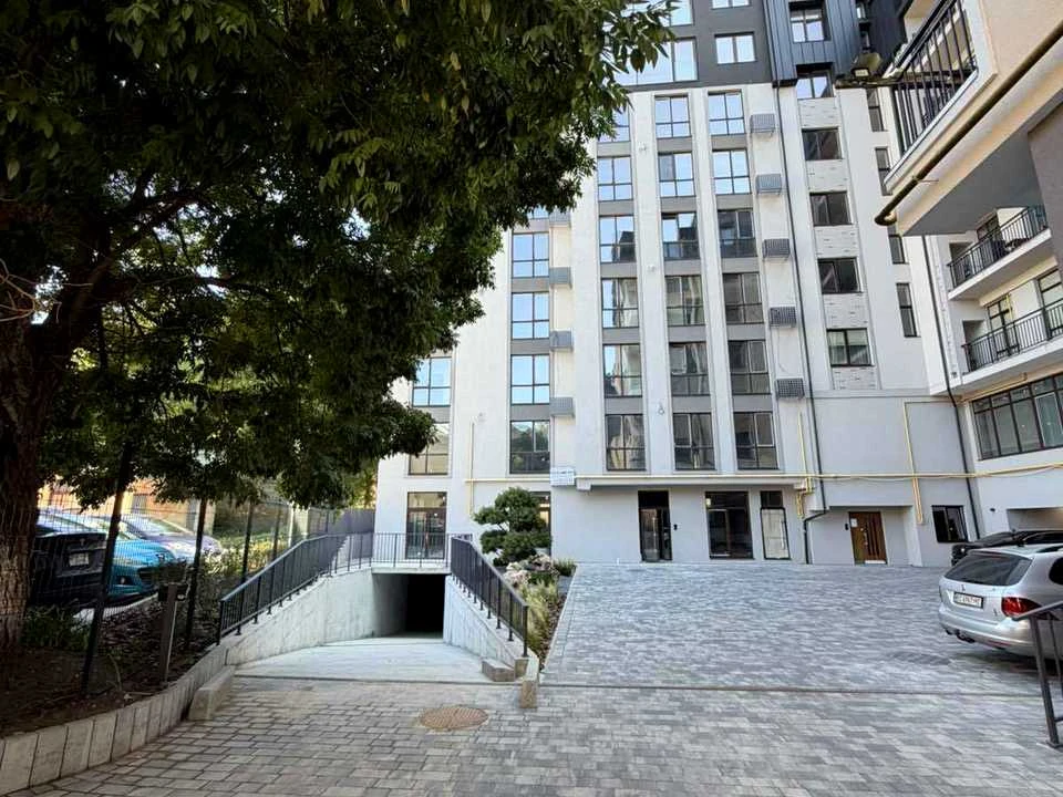 Apartment. Lviv, Pekarskaya St.