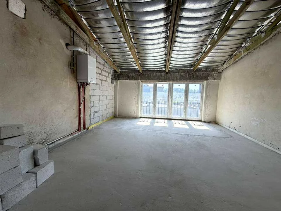 Apartment. Lviv, Pekarskaya St.