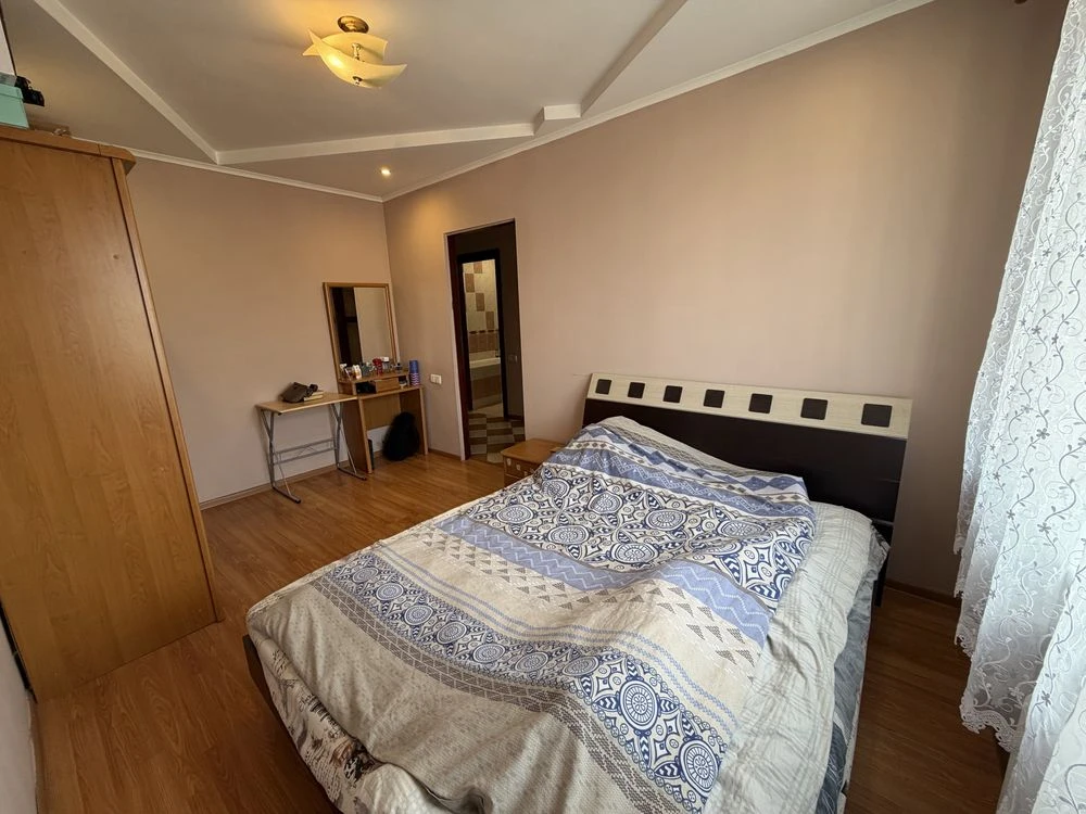 Продажа 2 км квартиры проспект Красной Калины