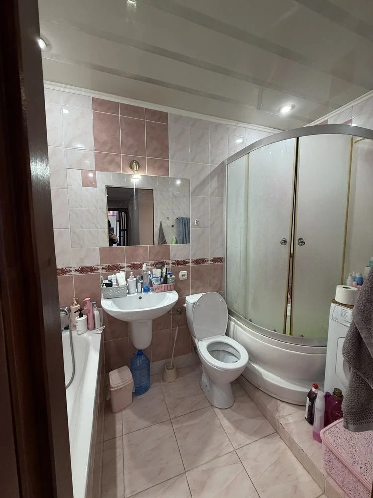 Продажа 2 км квартиры проспект Красной Калины