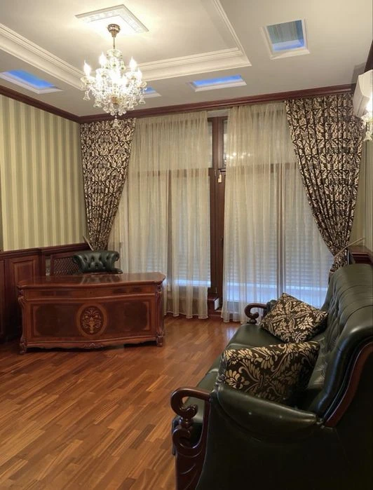 Продам шикарнейшую 2 ком.кв. на берегу моря в Аркадии с супом.