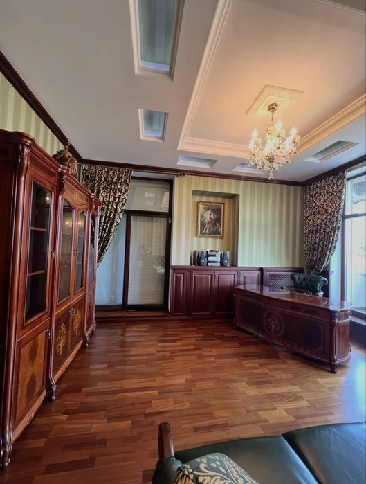 Продам шикарнейшую 2 ком.кв. на берегу моря в Аркадии с супом.