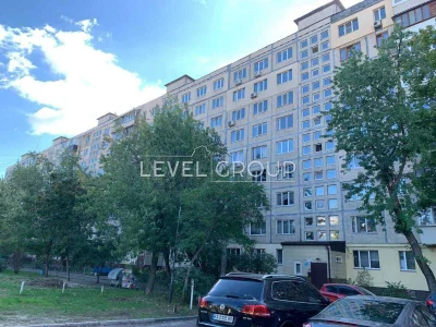 Продаж двокімнатної квартири Оболонський проспект метро Обол