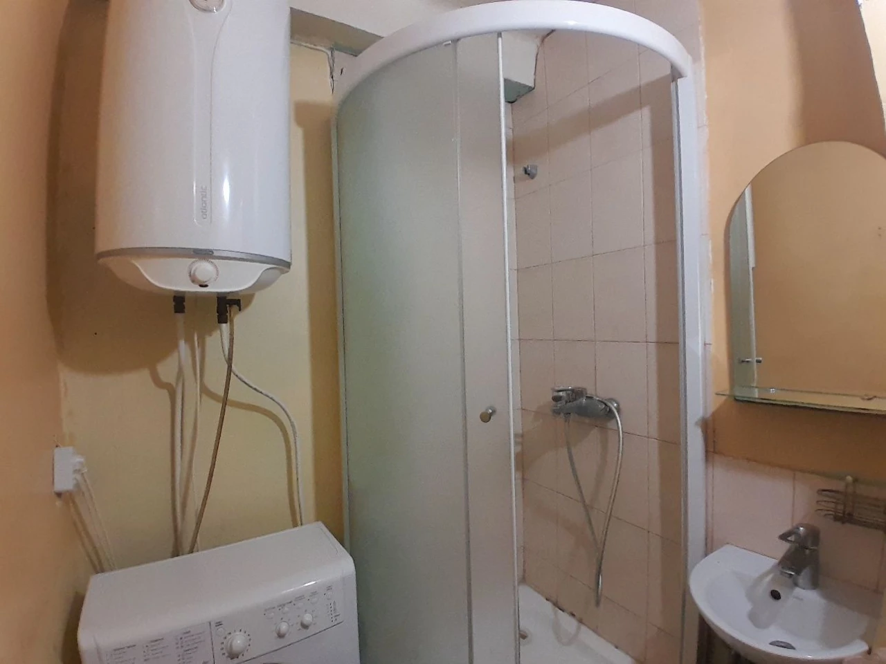 Продается 1-комнатная квартира с мебелью и техникой на Зодчих