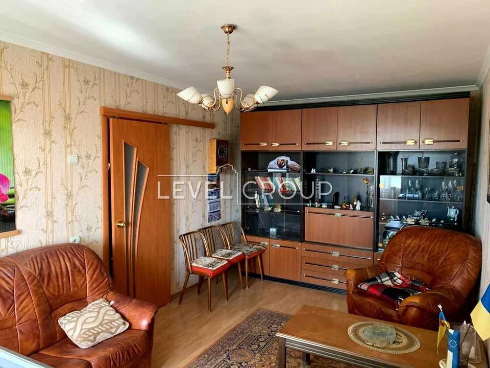 Apartment. Kyiv, Obolonsky Prospect.