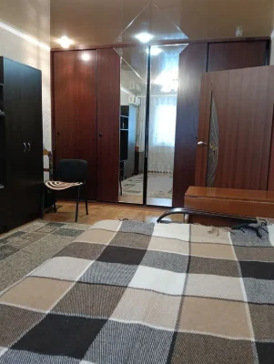 I am selling my 3-room apartment (improved) on ul Amosova 9a.