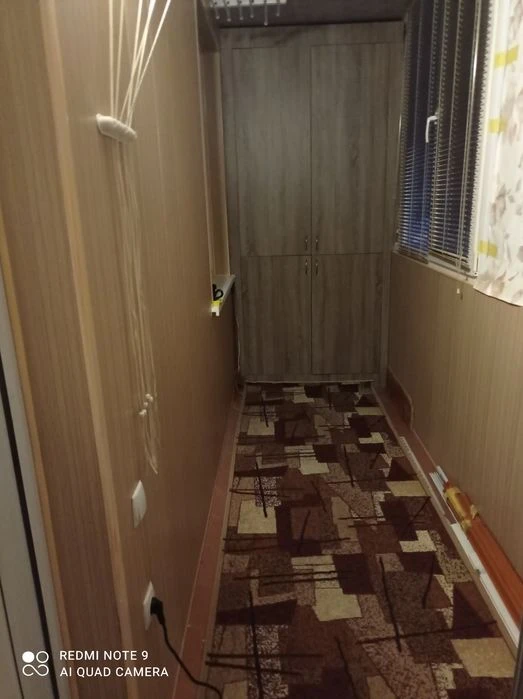 I am selling my 3-room apartment (improved) on ul Amosova 9a.