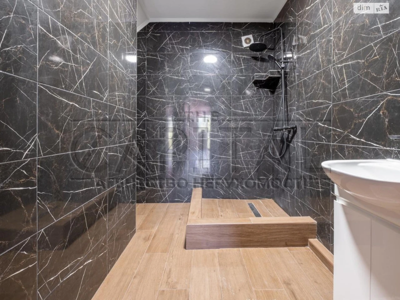 Long Term Rent House in Bykivnya