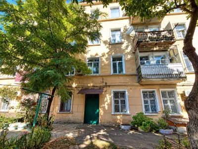 Продам 1-кімнатну квартиру з газовим опаленням, цегляний будинок