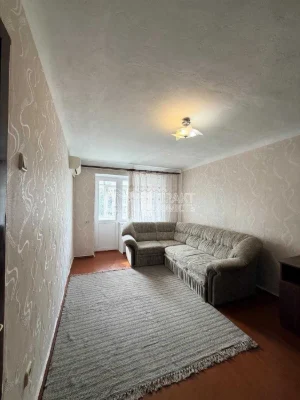 Sale of a 1-room apartment on Pavlov Pole, St. Derev'yanka, 1.