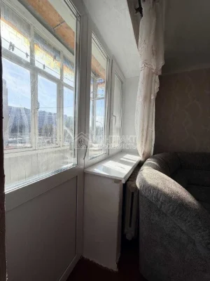 Sale of a 1-room apartment on Pavlov Pole, St. Derev'yanka, 1.