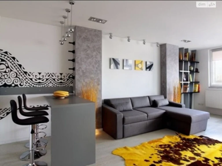 Long-Term Rental Apartment Solomyansky