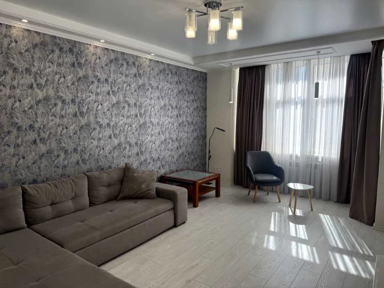 Apartment. Kyiv, Metropolitan Vasyl Lipkivsky Street.