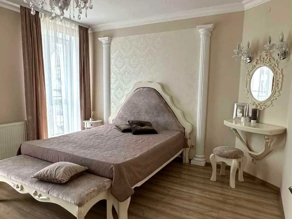 Квартира. Івано-Франківськ, Володимира Івасюка вул., (Будино