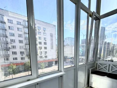 Apartment. Kyiv, Velika Vasylkivska Street.