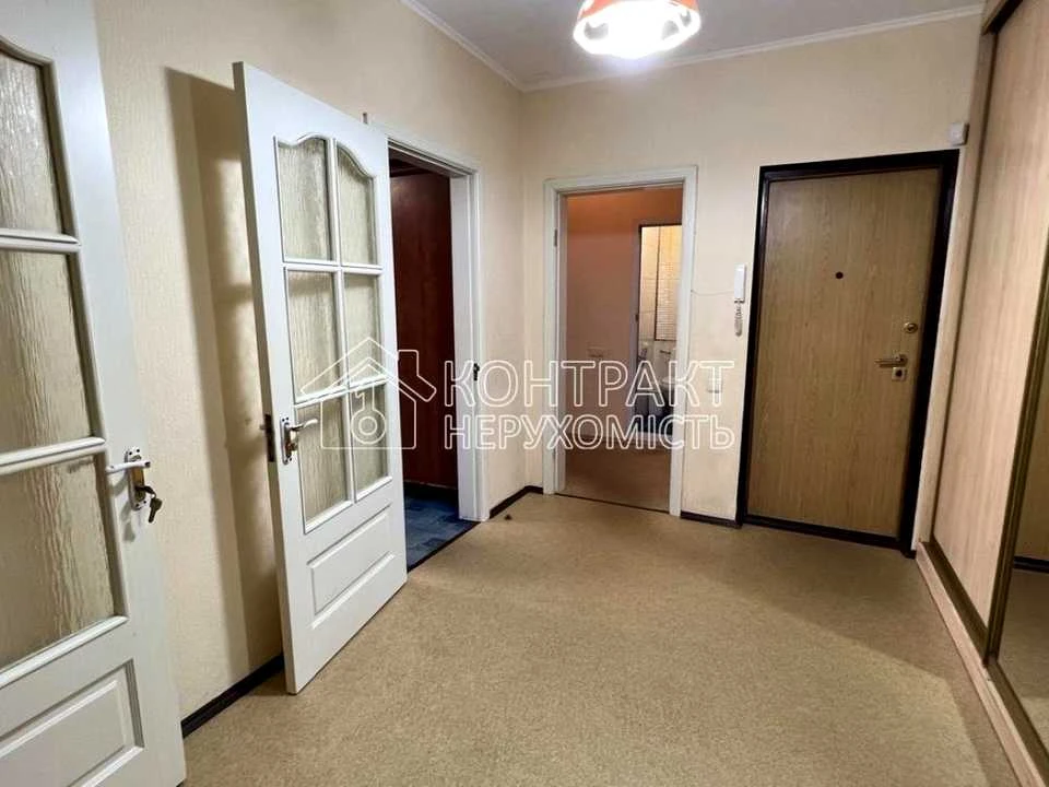 Apartment. Kharkiv, Akademika Pavlov St.