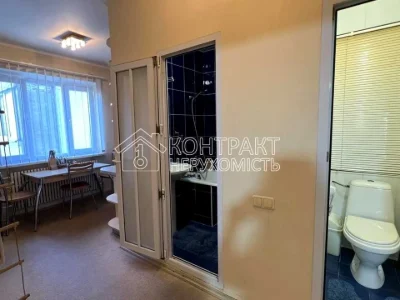 Apartment. Kharkiv, Akademika Pavlov St.
