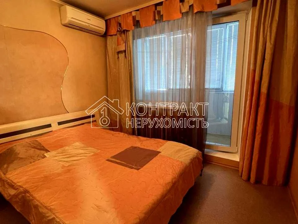 Apartment. Kharkiv, Akademika Pavlov St.