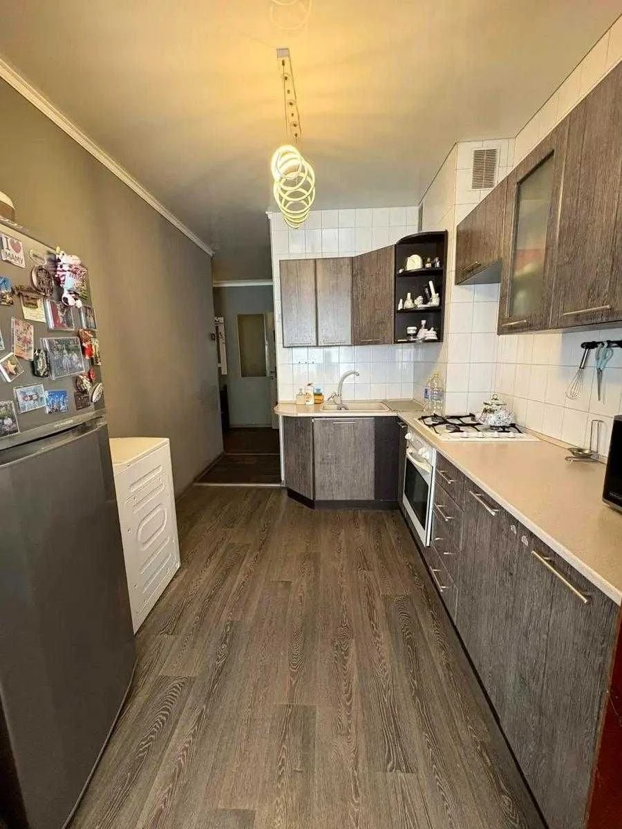 Available for sale. 2-room apartment with gas, large balcony,