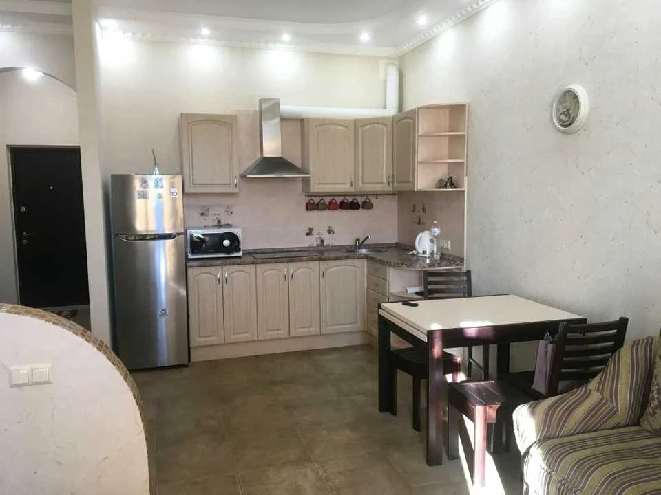 Apartment. Odessa, Davida Burlyka St.