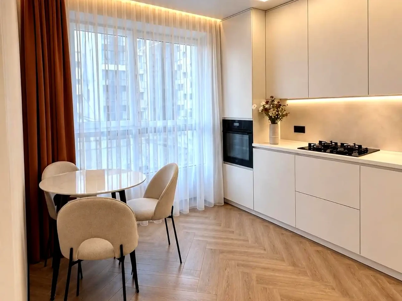 Продажа квартиры 2-комн. 40 м² 4/10 этажа.