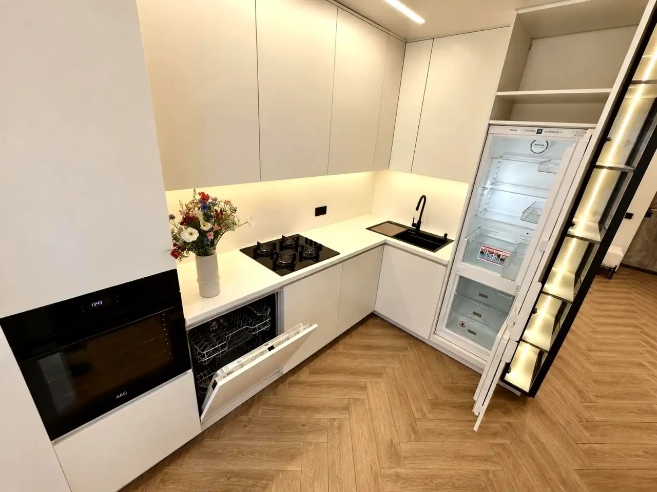 Продажа квартиры 2-комн. 40 м² 4/10 этажа.