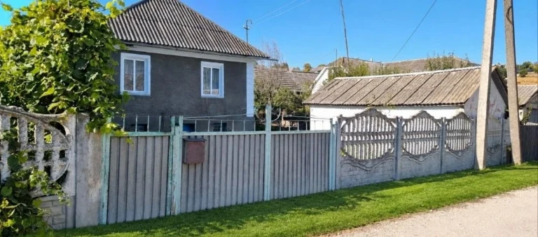 Продаж добротного будинку