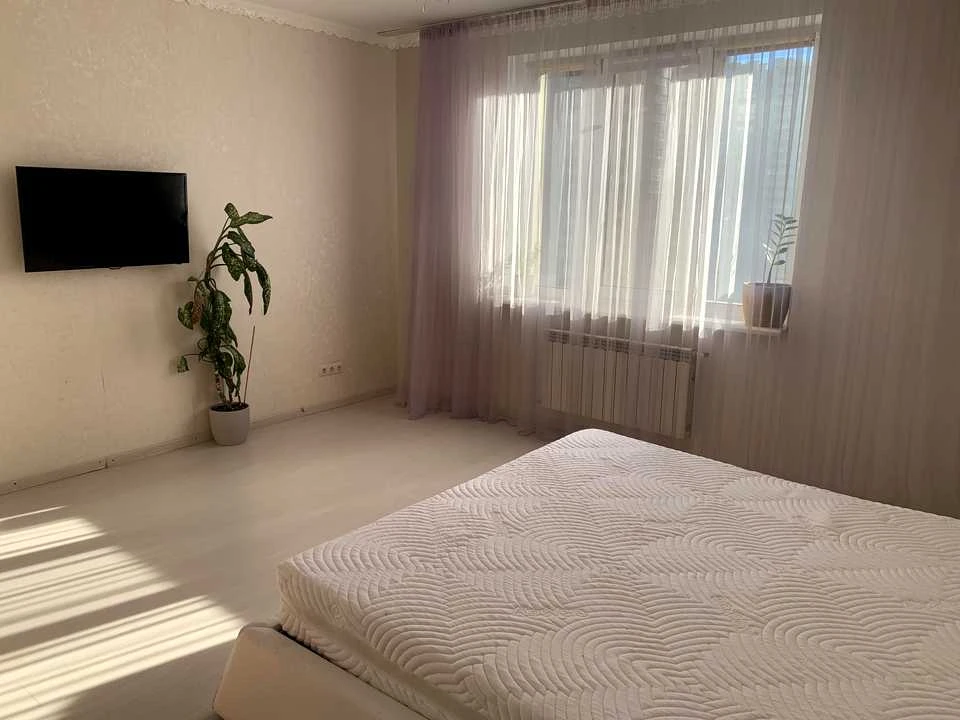 Apartment. Kyiv, Mykhola Rudenko Blvd.