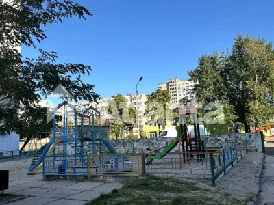 Квартира. Киев, Озерная ул.